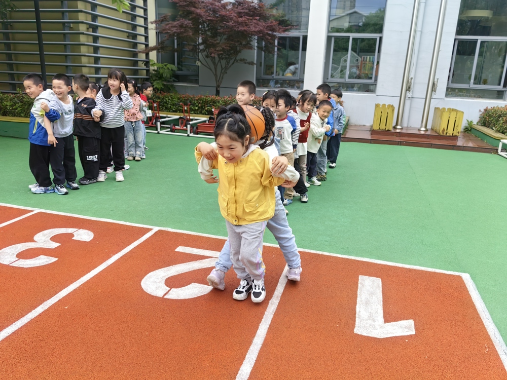 2dabe320a8db4f7190c6d106169e81d9.jpg