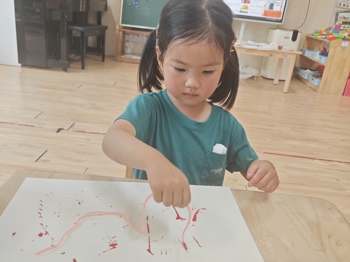 “线”条画