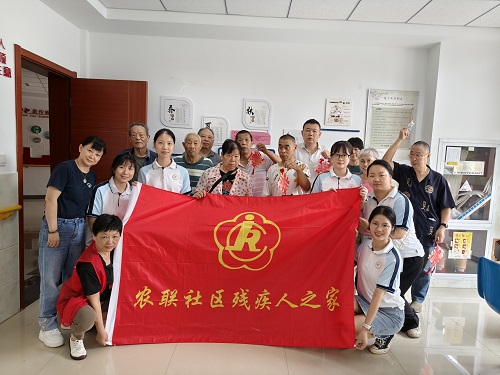 9327b4fbcf5b40dcbe2cbd8196eeea3e.jpg