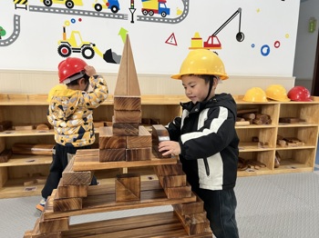 建构廊里 欢乐多